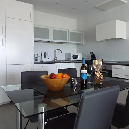 Updated One Bedroomed Lägenhet Costa Teguise